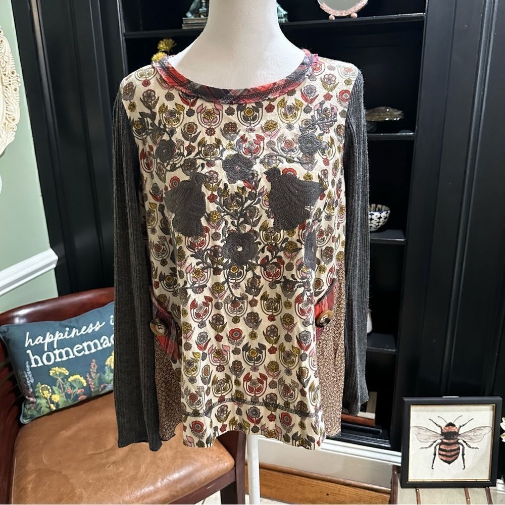 Ivy Jane Floral Embroidered Long Sleeve Top Size XS (Oversized Fit)